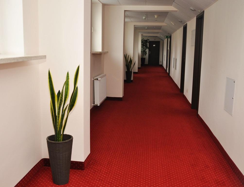 Hotel Gromada Arka Lux 코잘린 외부 사진