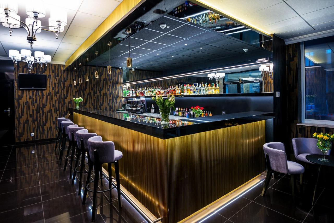 Hotel Gromada Arka Lux 코잘린 외부 사진