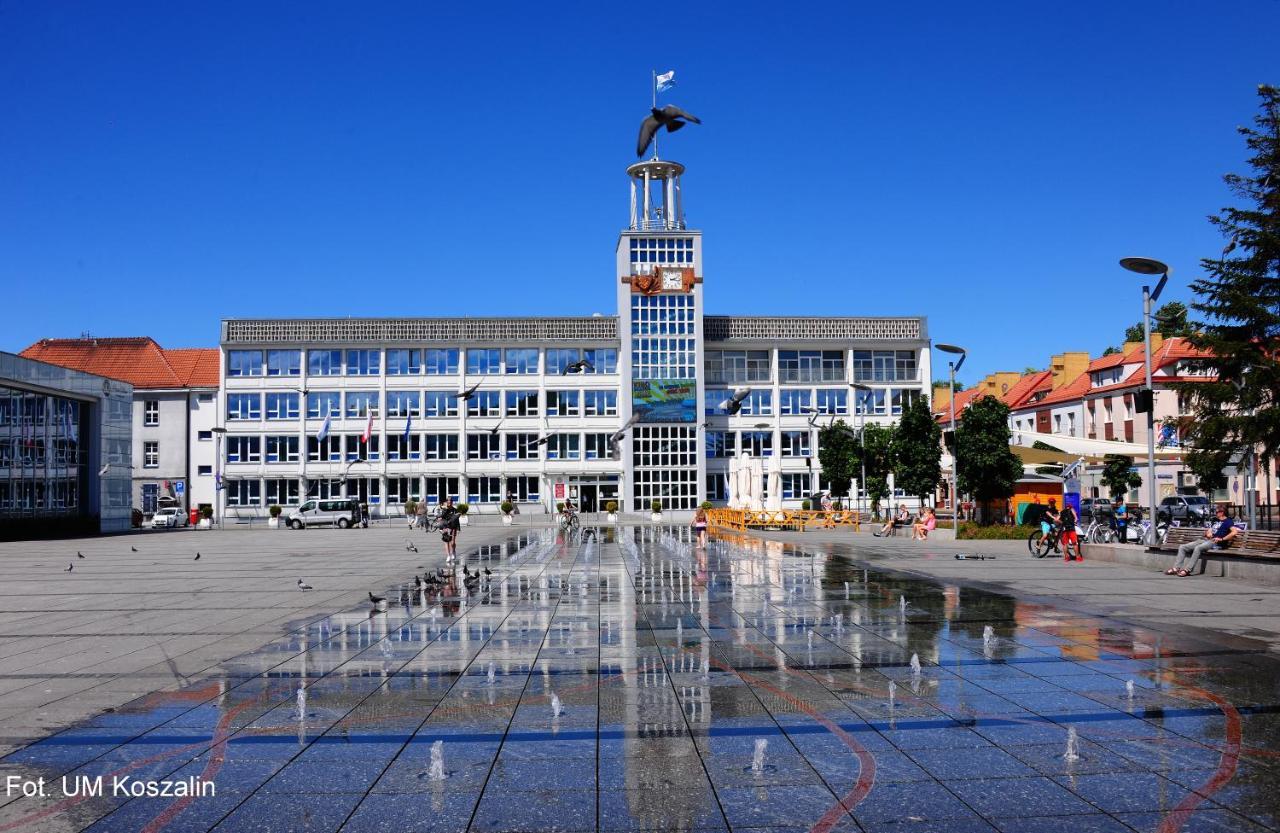 Hotel Gromada Arka Lux 코잘린 외부 사진